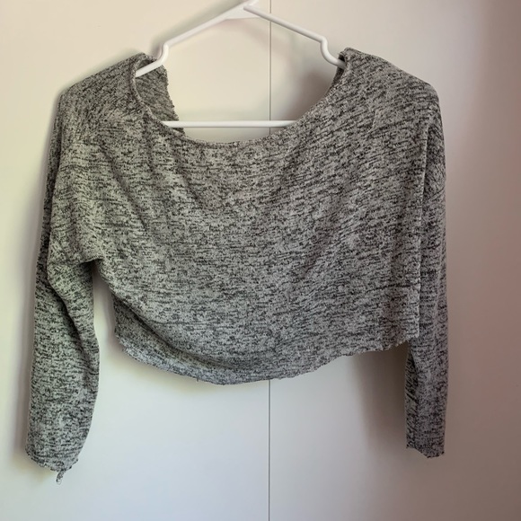 Garage crop top - Picture 2 of 4